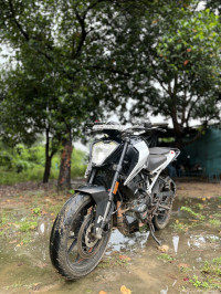 KTM Duke 200 ABS  Model