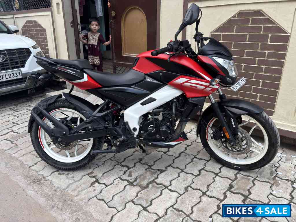 Bajaj Pulsar NS 160