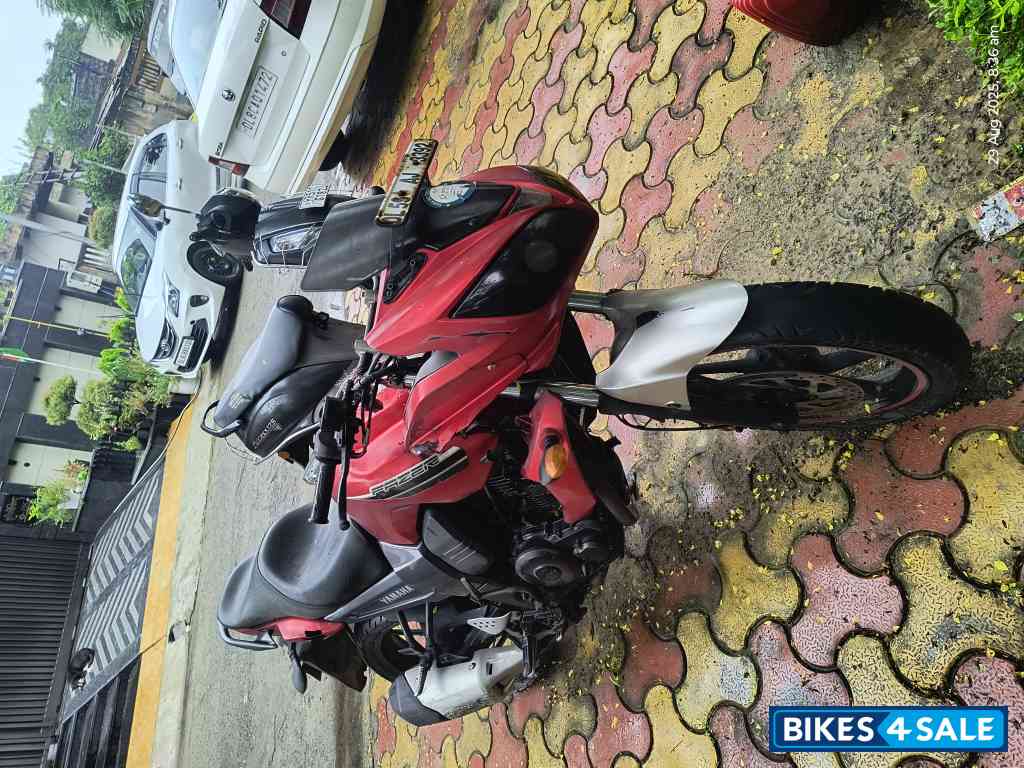 Red Yamaha Fazer Red Yamaha Fazer