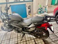 Black Bajaj Dominar 400 Disc