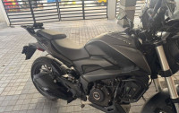 Black Bajaj Dominar 400 Disc