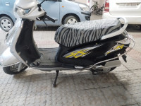 Silver/black Suzuki Swish