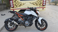 White KTM Duke 250