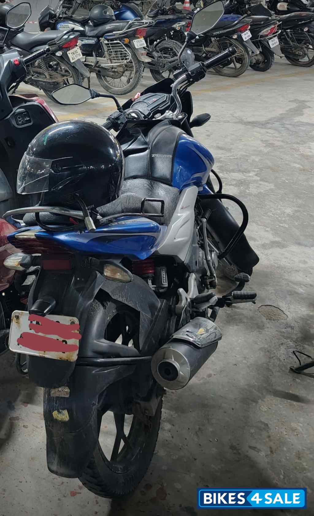 Bajaj Discover 125 ST
