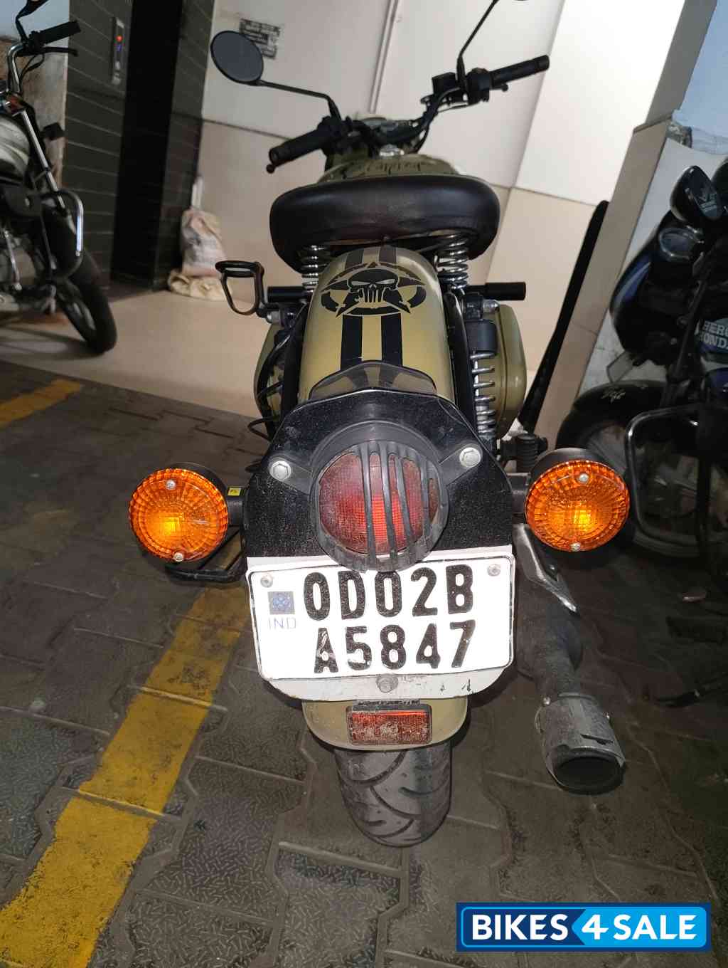 Royal Enfield Classic Signals Stormrider Sand