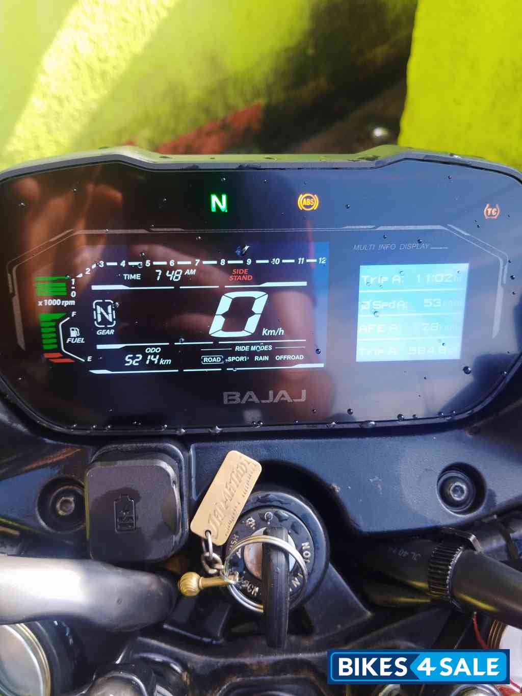 Gloss Pewter Grey Bajaj Pulsar NS400Z 2025