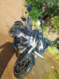 Gloss Pewter Grey Bajaj Pulsar NS400Z 2025
