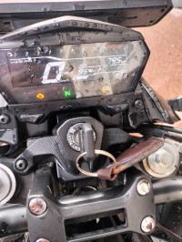 Black Hero Xtreme 125R