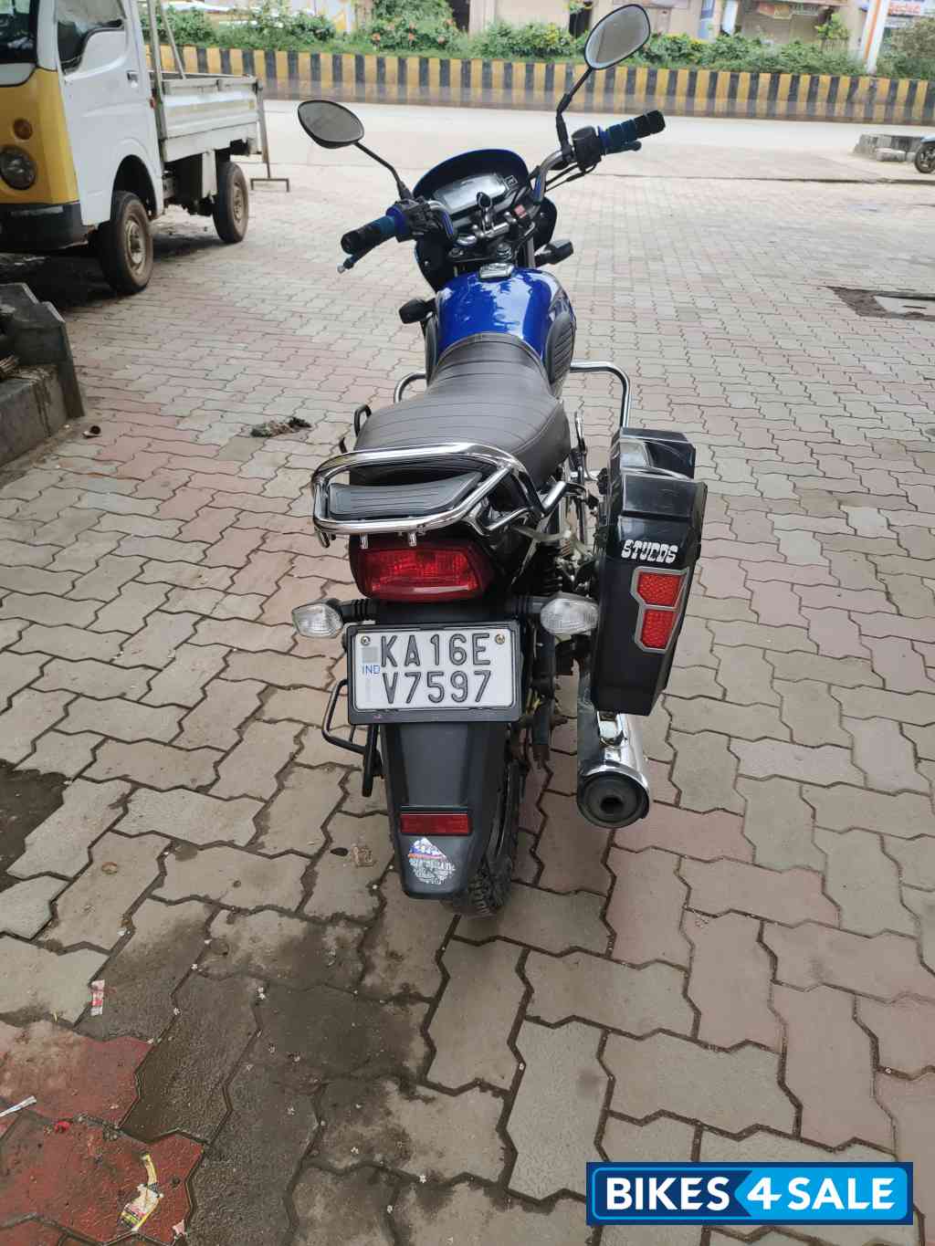 Blue Black TVS Radeon Dual Tone Edition Blue Black TVS Radeon Dual Tone Edition