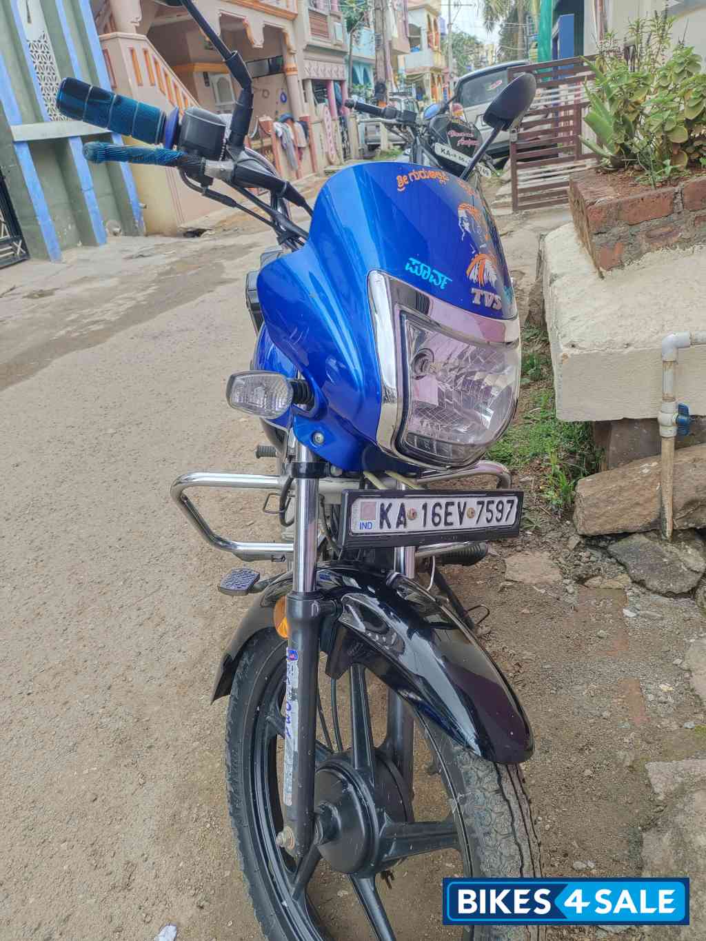 Blue Black TVS Radeon Dual Tone Edition Blue Black TVS Radeon Dual Tone Edition