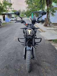 Black Shine TVS Ronin SS