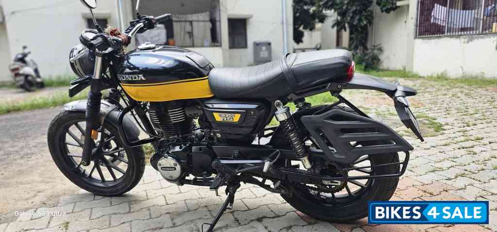 Honda CB350RS