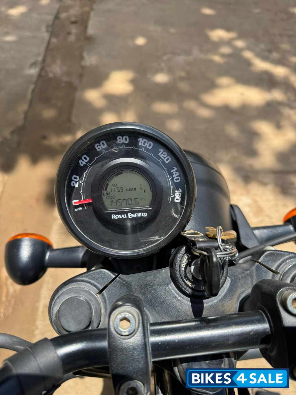 Black Royal Enfield Hunter 350 Metro