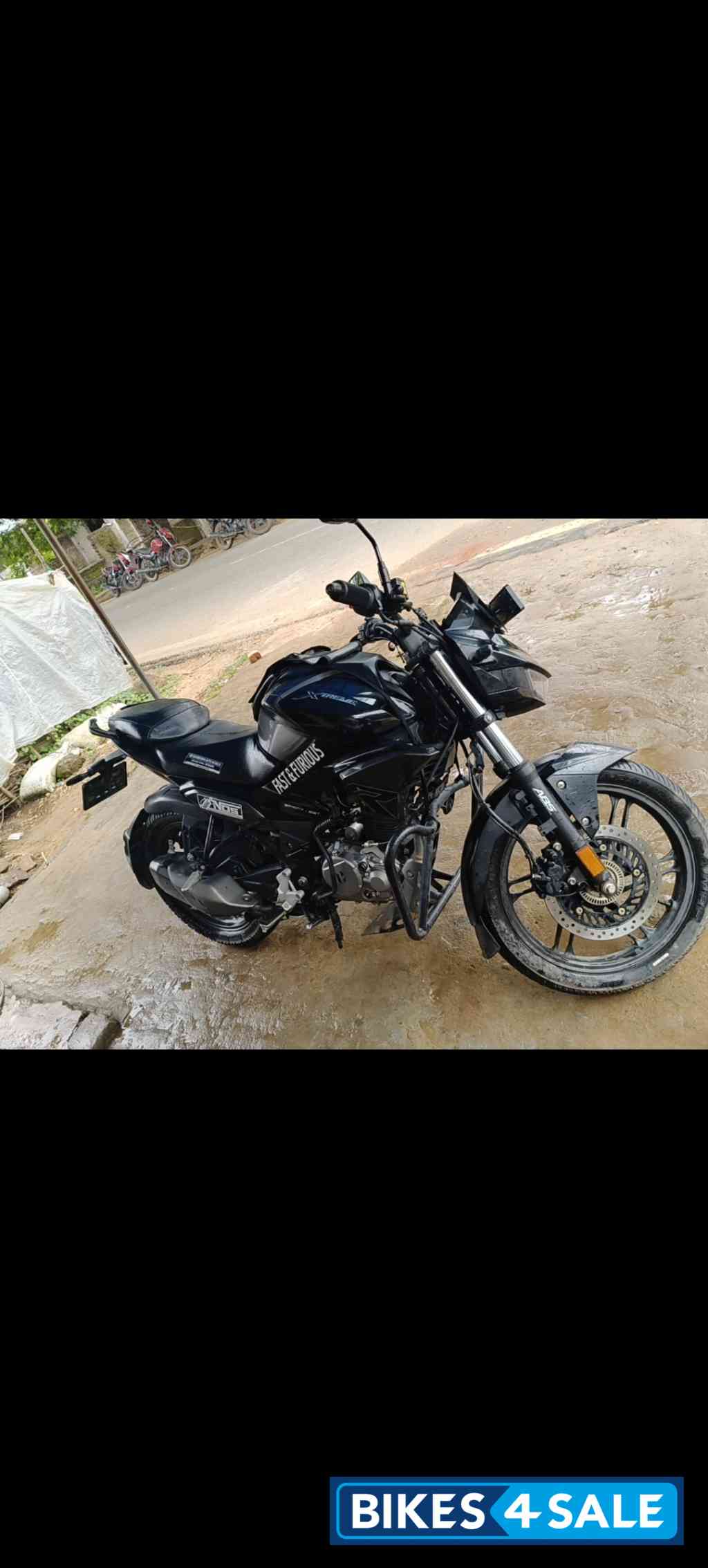 Black Hero Xtreme 125R