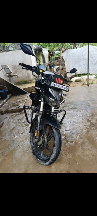 Black Hero Xtreme 125R