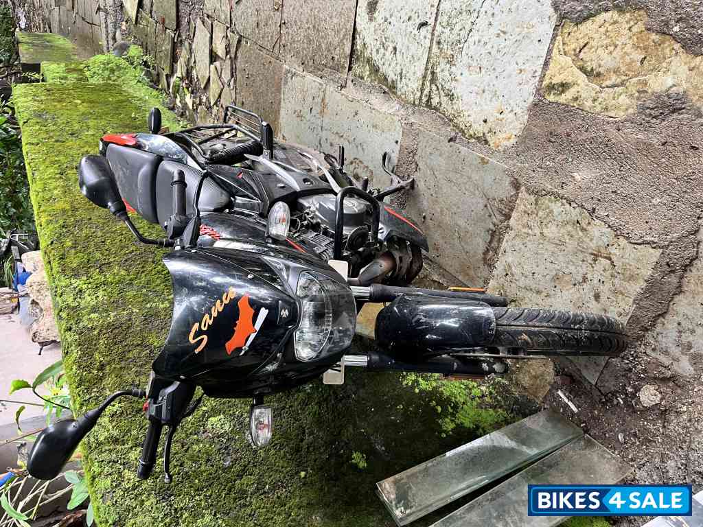 Bajaj Pulsar 125 Split Seat