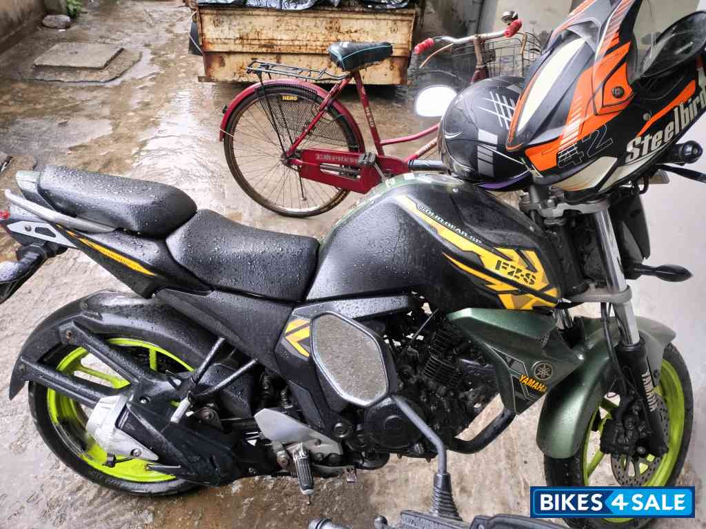 Army Green Yamaha FZ-S FI V2