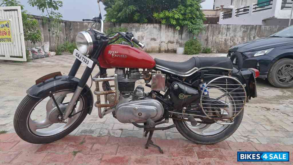 Red And Black Royal Enfield Bullet Standard 350