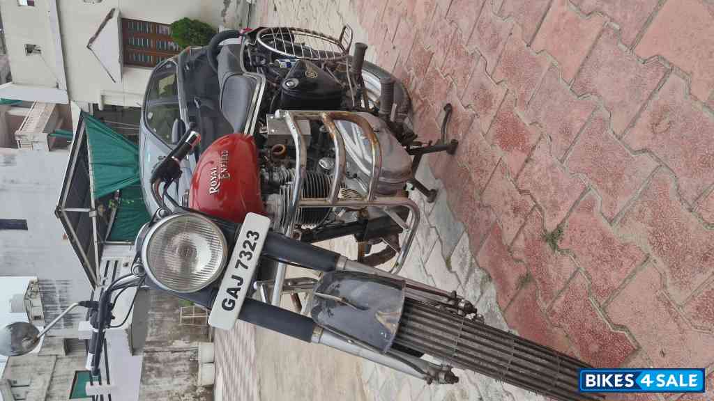 Red And Black Royal Enfield Bullet Standard 350