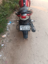 Red TVS Apache RTR 160