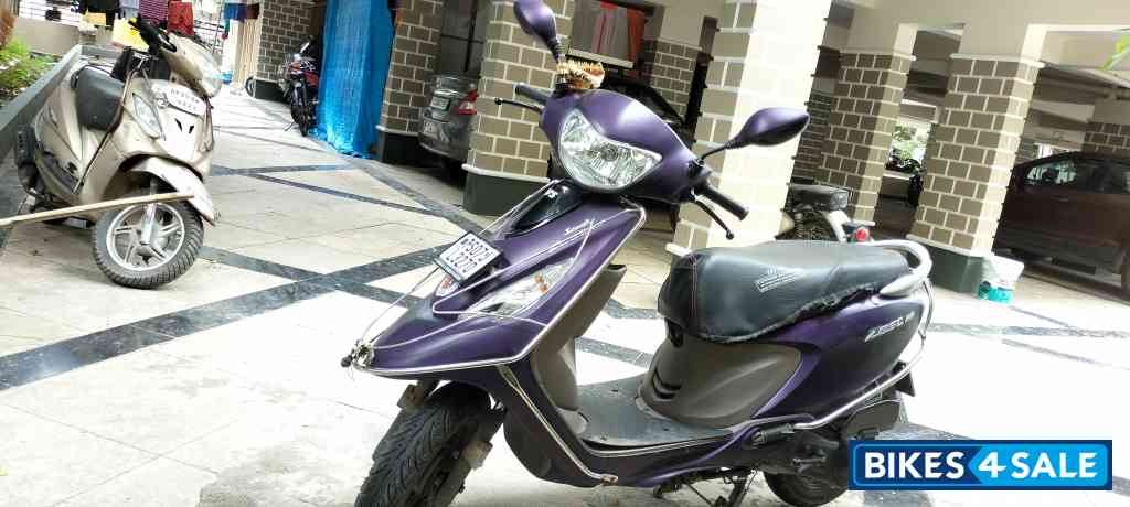 Purple TVS Scooty Zest 110 BS6