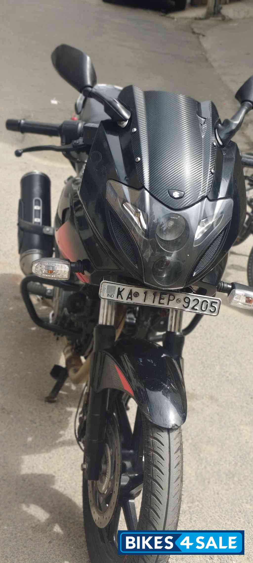 Red And Black Bajaj Pulsar 220F Red And Black Bajaj Pulsar 220F