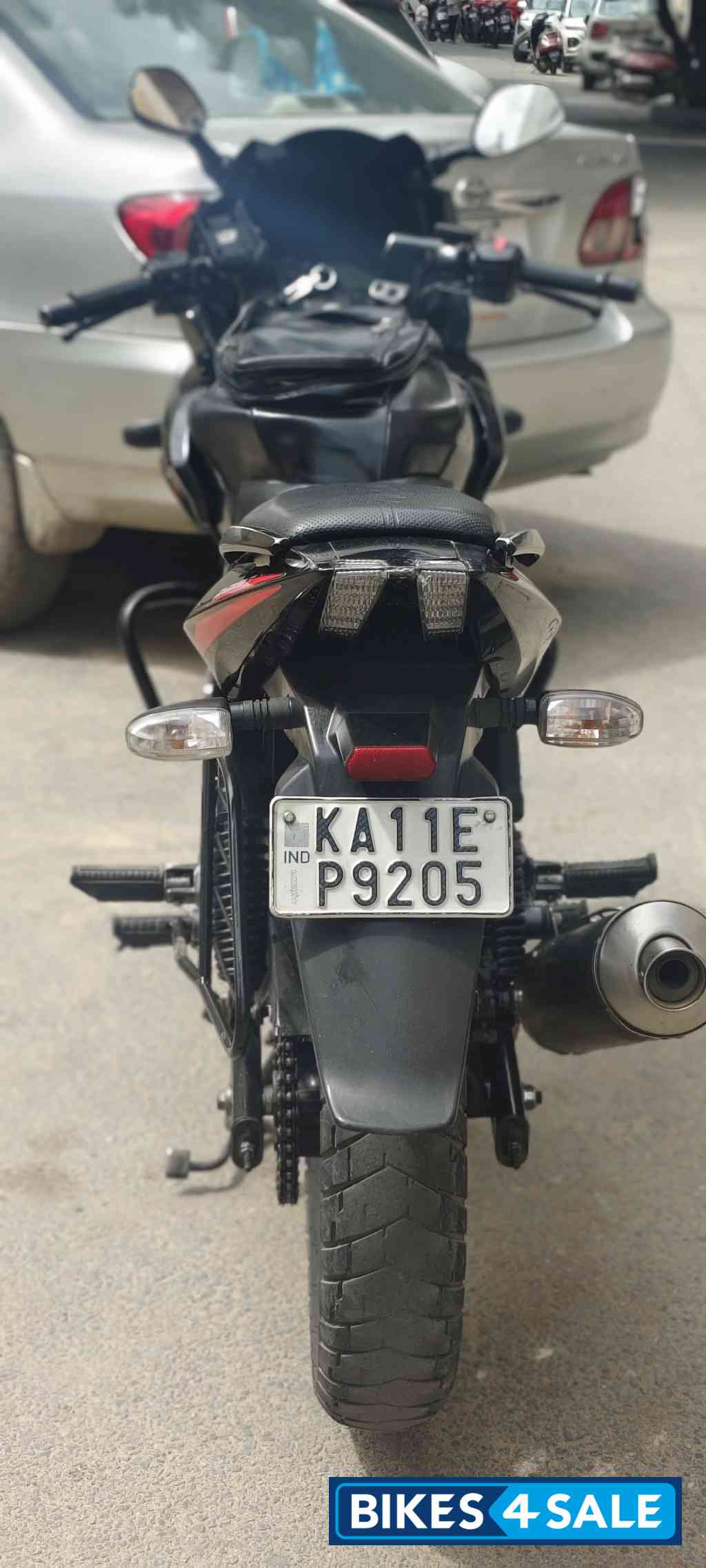 Red And Black Bajaj Pulsar 220F Red And Black Bajaj Pulsar 220F