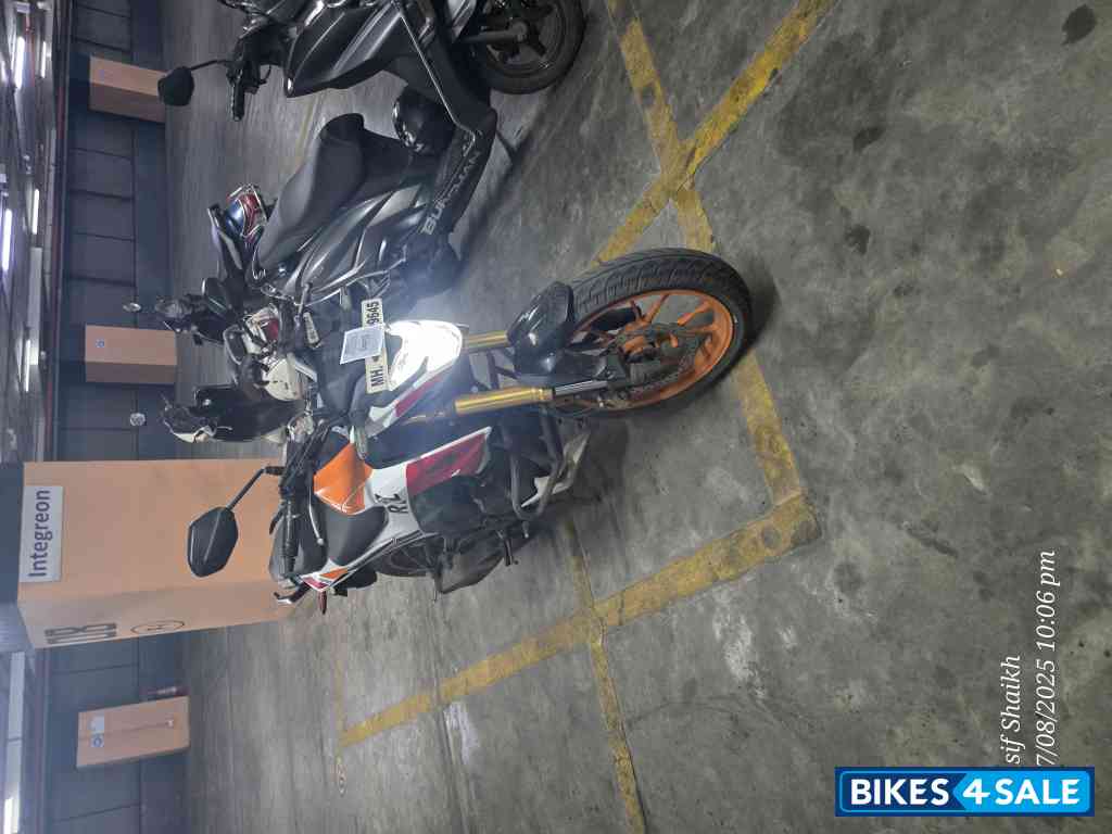 Orange Repsol Honda Hornet 2.0 Repsol Edition