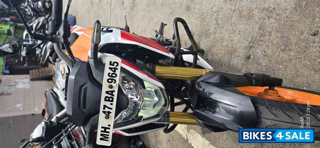 Orange Repsol Honda Hornet 2.0 Repsol Edition