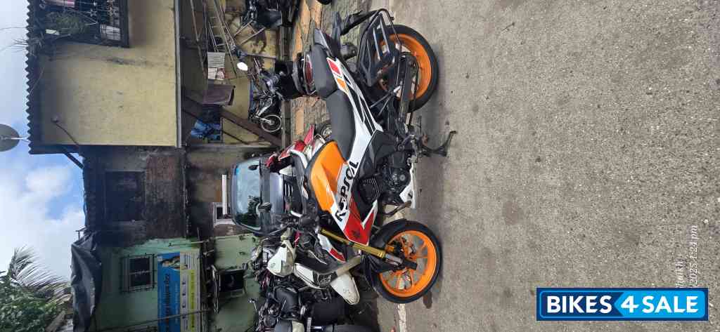 Orange Repsol Honda Hornet 2.0 Repsol Edition