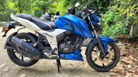 Blue TVS Apache RTR 160 4V