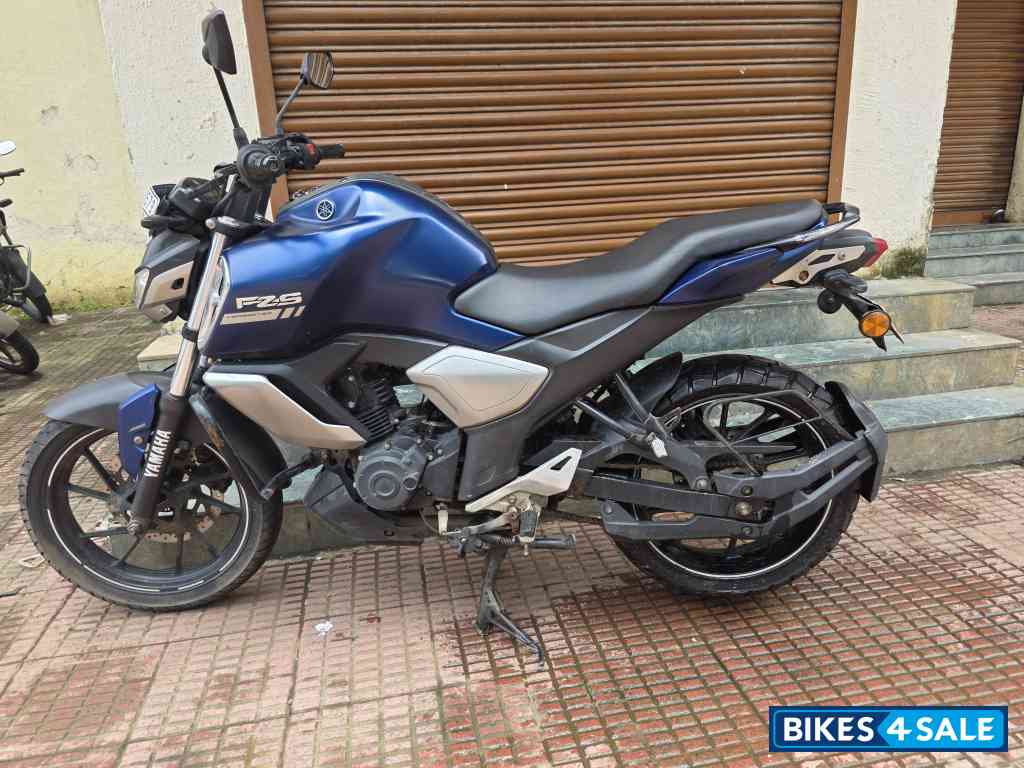 Purple Blue Yamaha FZ-S FI V3 BS6 Purple Blue Yamaha FZ-S FI V3 BS6