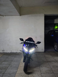 Racing Blue Yamaha YZF R15 V3