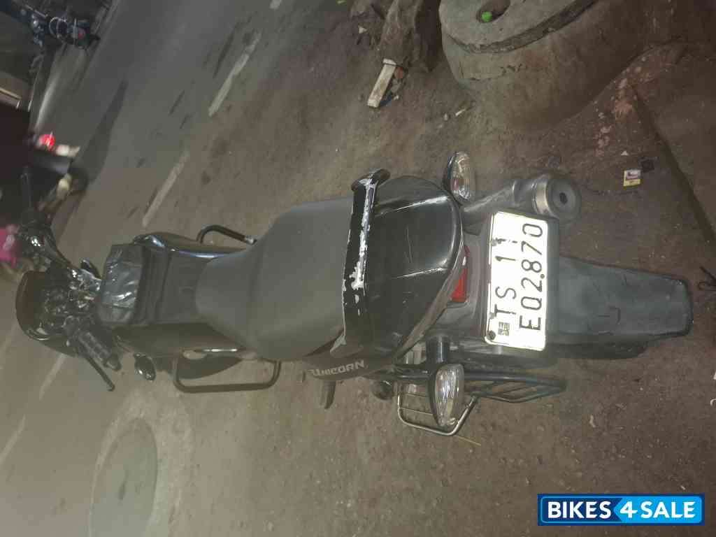 Black Honda CB Unicorn