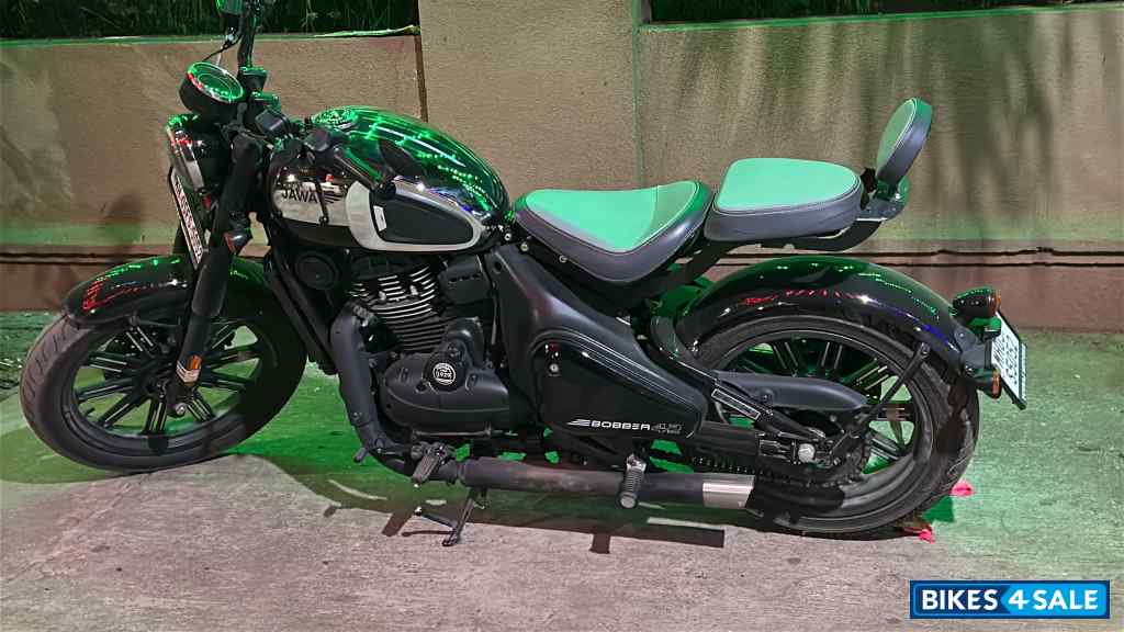 Jawa 42 Bobber Dual Channel ABS