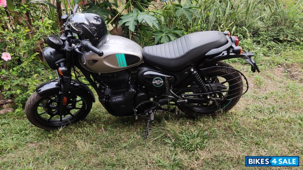 Royal Enfield Hunter 350 Metro