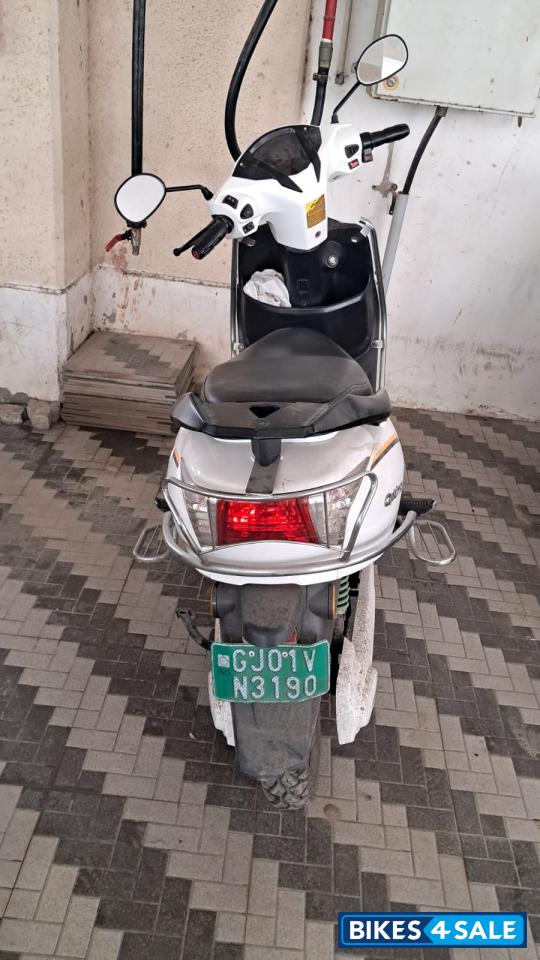 White Hero Electric Optima HS 500 ER White Hero Electric Optima HS 500 ER