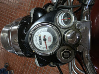 Chestnut Royal Enfield Classic 350