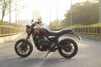 Red Triumph Speed 400