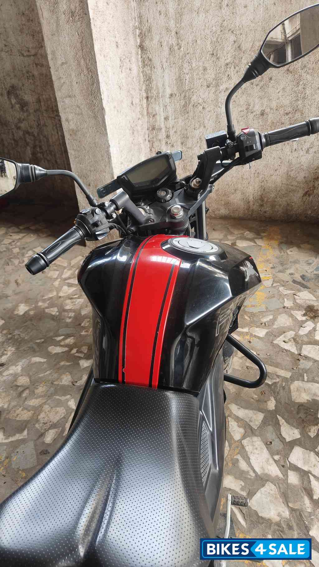 TVS Apache RTR 200 4V 2022