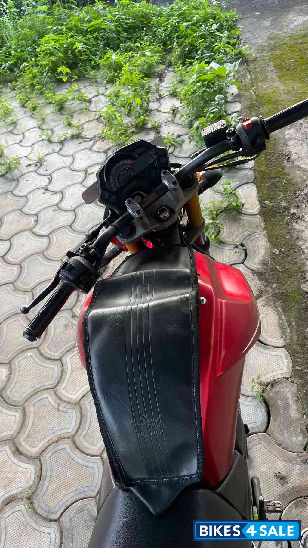 Red Yamaha FZ
