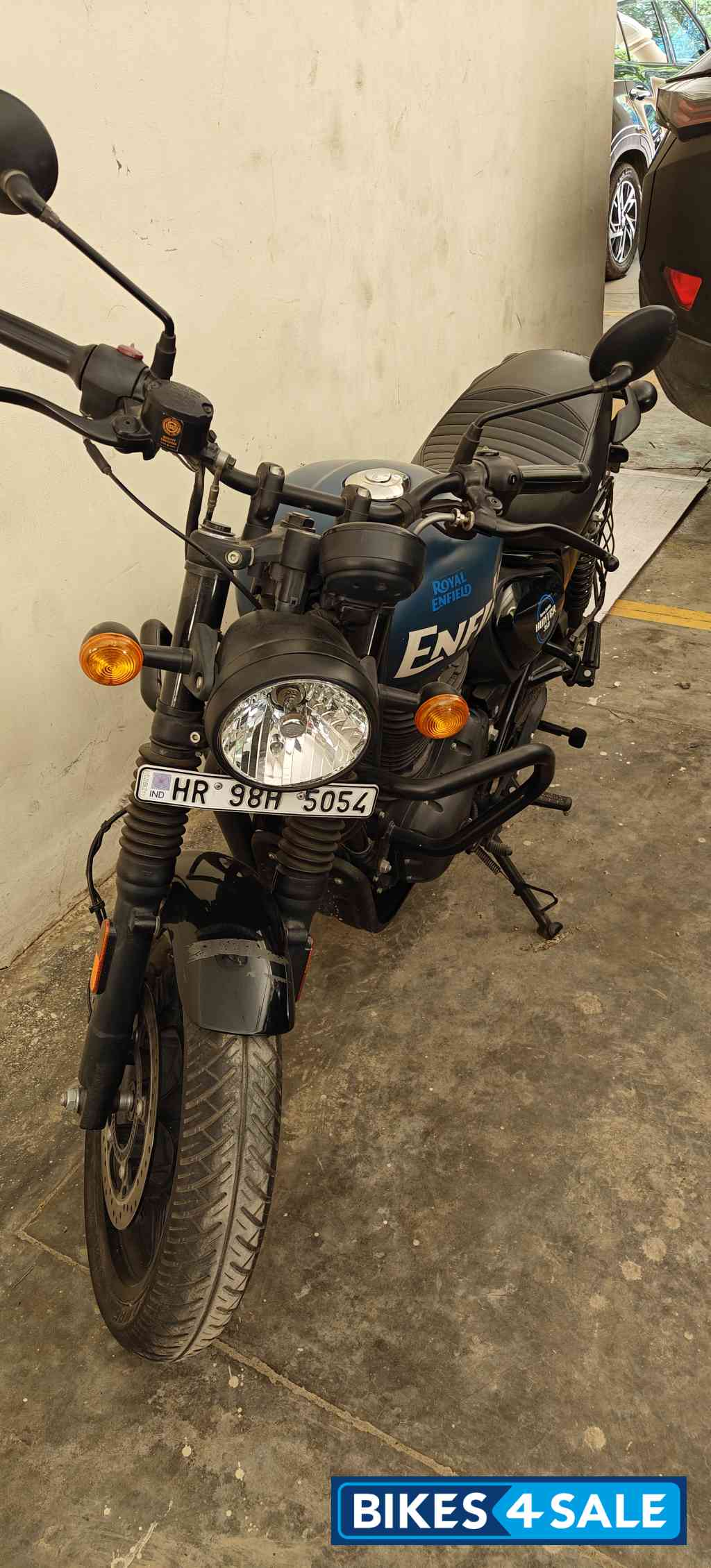 Royal Blue Royal Enfield Hunter 350 Metro
