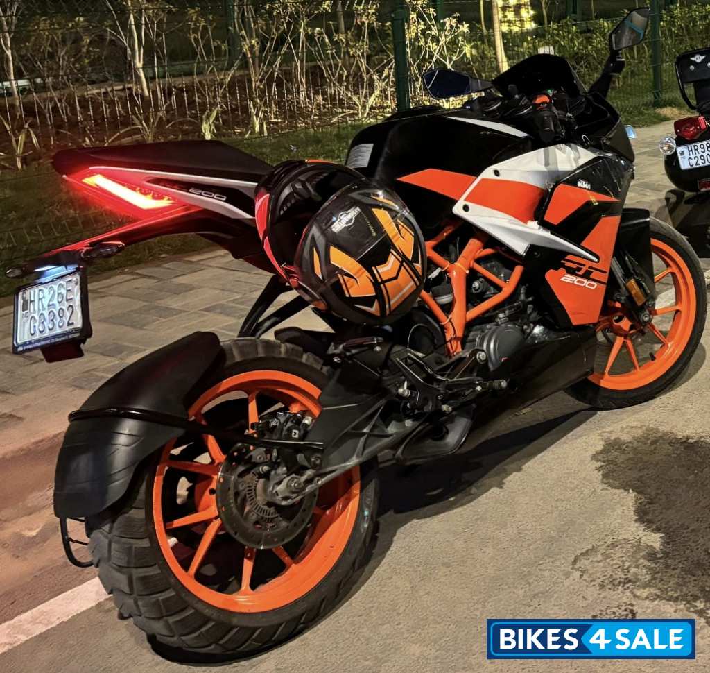 KTM RC 200