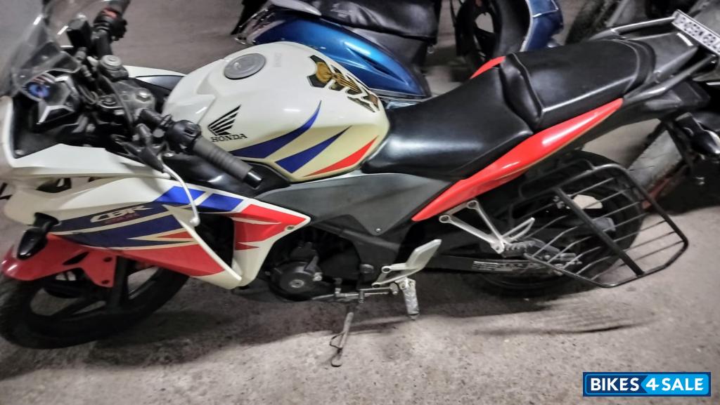 Honda CBR 250R