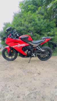 Red Hero Karizma XMR