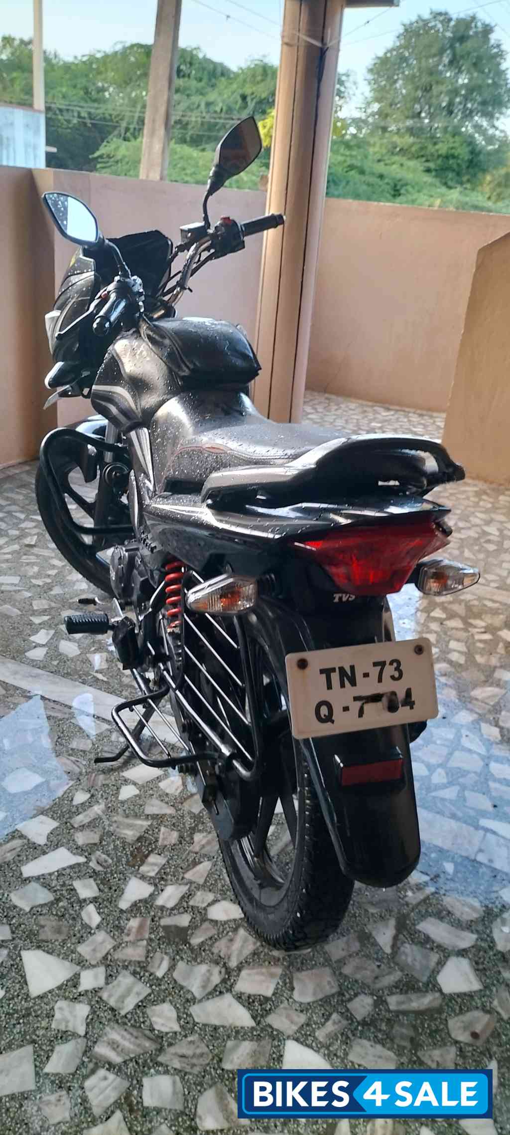 Black Grey TVS Victor Black Grey TVS Victor