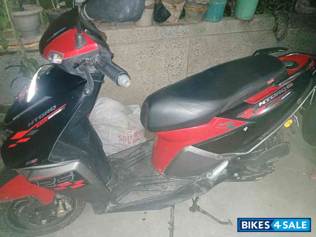 Red And Black TVS NTORQ 125 Race Edition