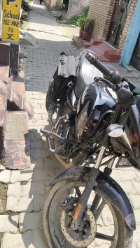 Bajaj Pulsar 125 Neon Disc Single Seat 2023 Model