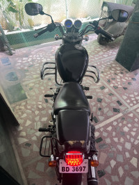 Black Royal Enfield Thunderbird 350