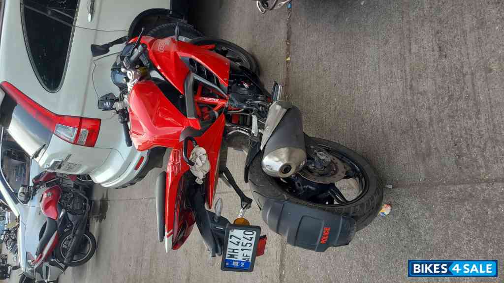 Red TVS Apache RR 310